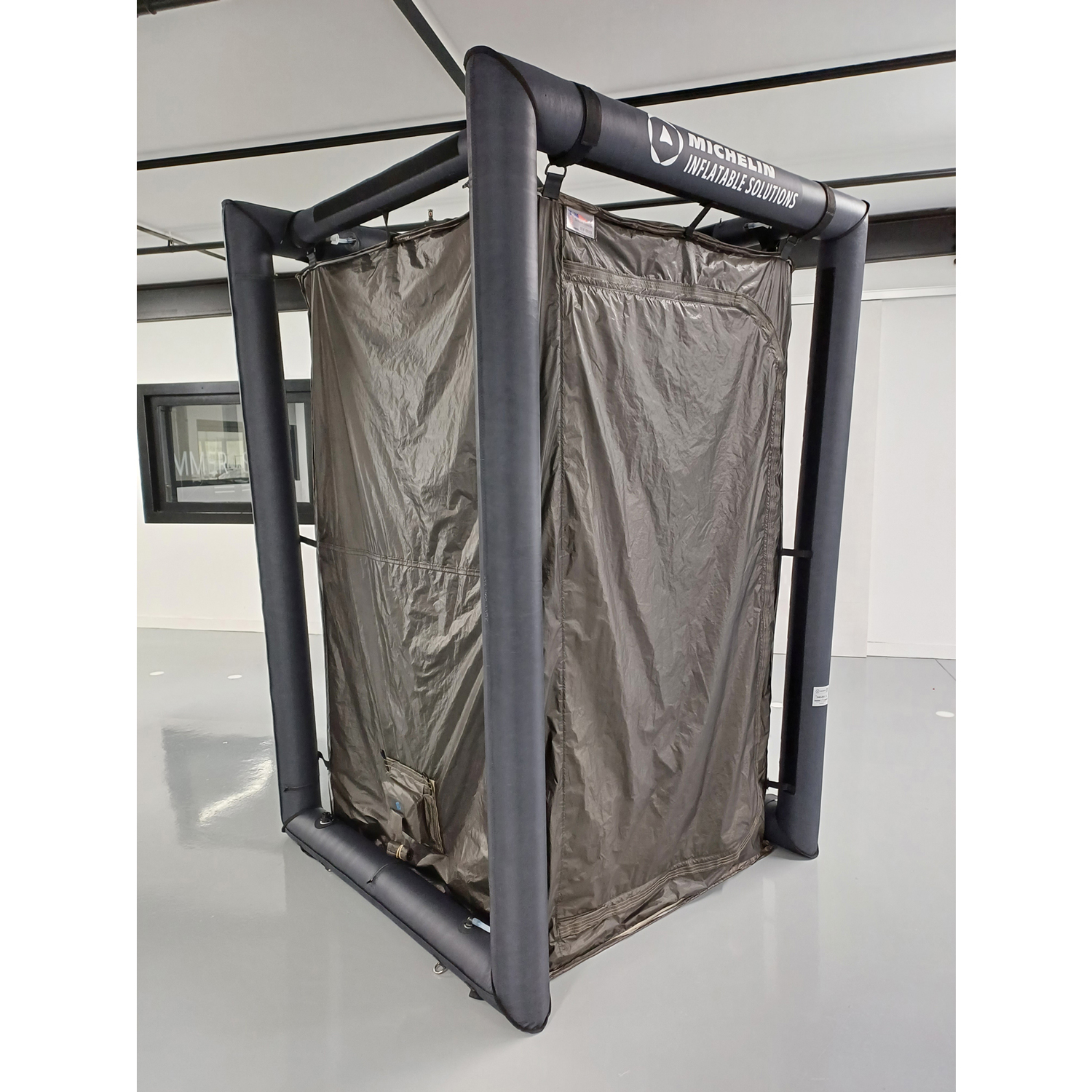 enclosure_1_1_2